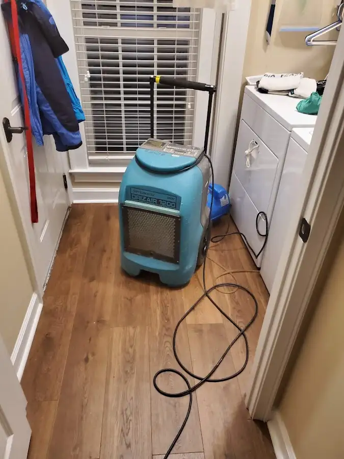 Commercial dehumidifier deployed for Crawl Space Restoration in Vernon